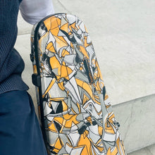 Load image into Gallery viewer, BAM CUBE Hightech Contoured Viola Case - Limited Edition