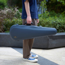 将图片加载到图库查看器,JAKOB WINTER 高科技皮革小提琴箱