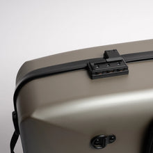 将图片加载到图库查看器,BAM Supreme Hightech Polycarbonate Oblong VIola Case