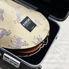 将图片加载到图库查看器,Kokon "Zebra" Jacquard Violin Sleeve